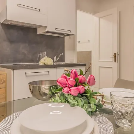 Casa Camelia * Βαρένα