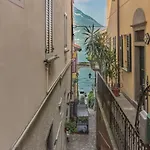 Apartman Casa Camelia *