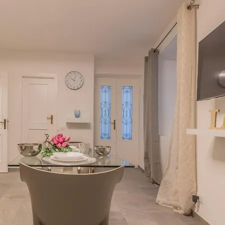דירה Casa Camelia