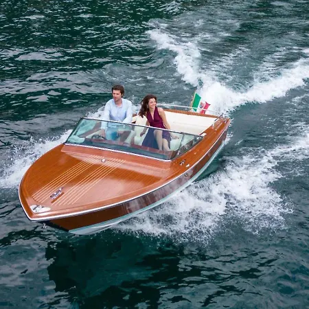 公寓 Casa Camelia 瓦伦纳